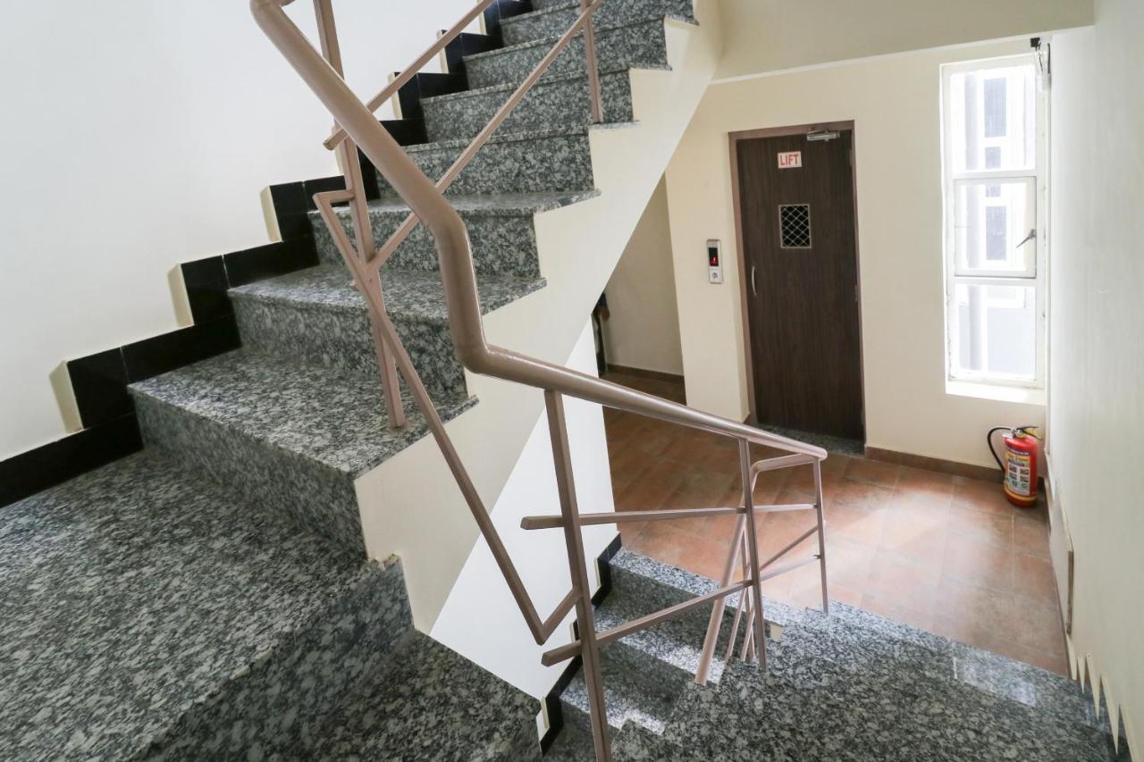 Oyo 63903 Hotel Shree Ram Villa Dwarka  Luaran gambar
