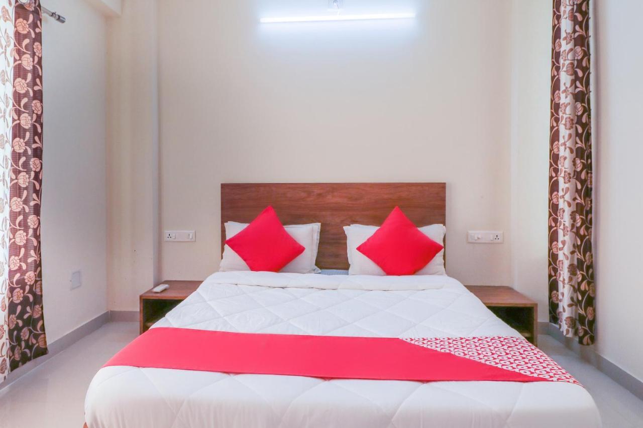 Oyo 63903 Hotel Shree Ram Villa Dwarka  Luaran gambar